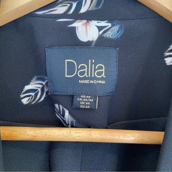 Dalia black blazer floral pink pattern pockets formal casual feminine medium - Picture 3 of 14